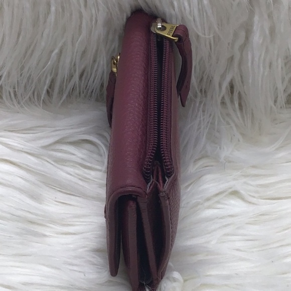 FOSSIL Tri-fold Pebbled Leather Burgundy Wallet - Picture 5 of 7